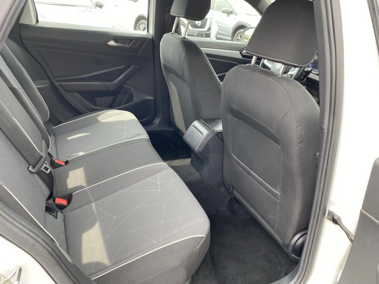 Volkswagen Jetta Sport Auto 2025