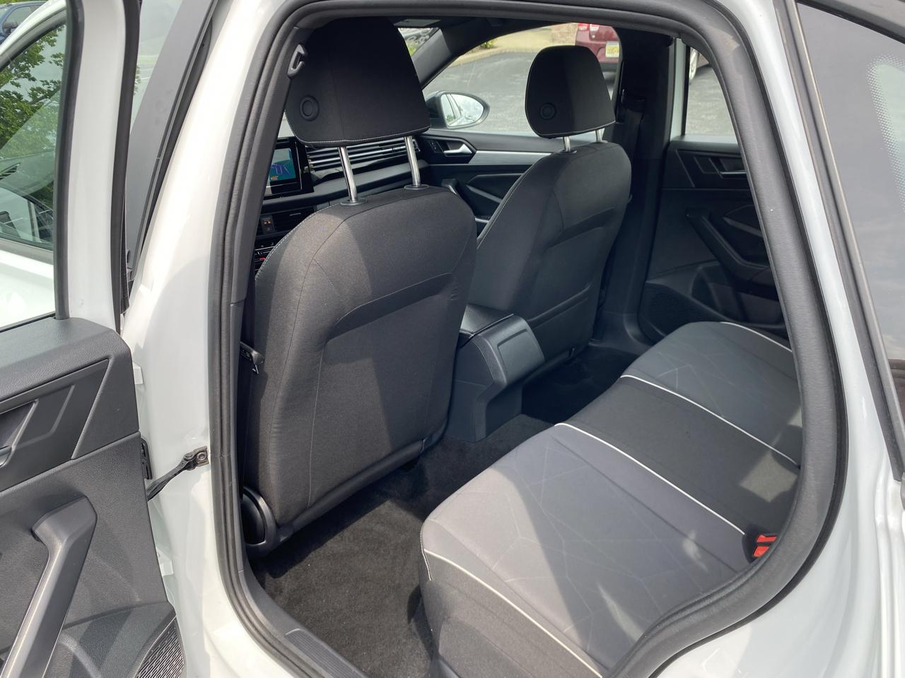 Volkswagen Jetta Sport Auto 2025
