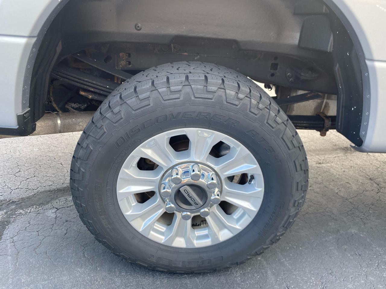 Ford Super Duty F-350 SRW XL 4WD SuperCab 8' Box 2020