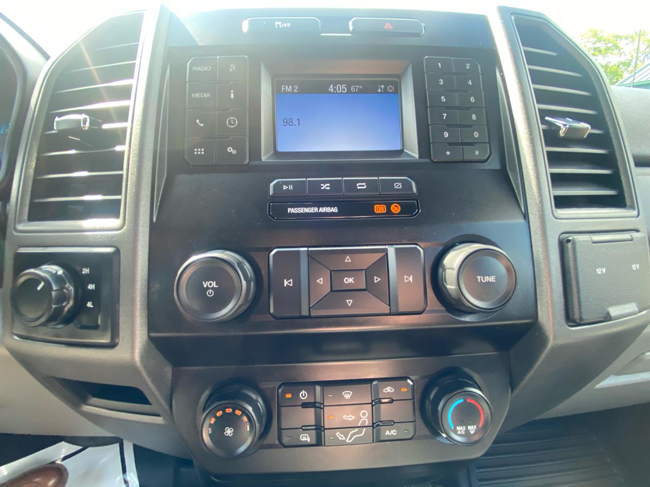 Ford Super Duty F-350 SRW XL 4WD SuperCab 8' Box 2020