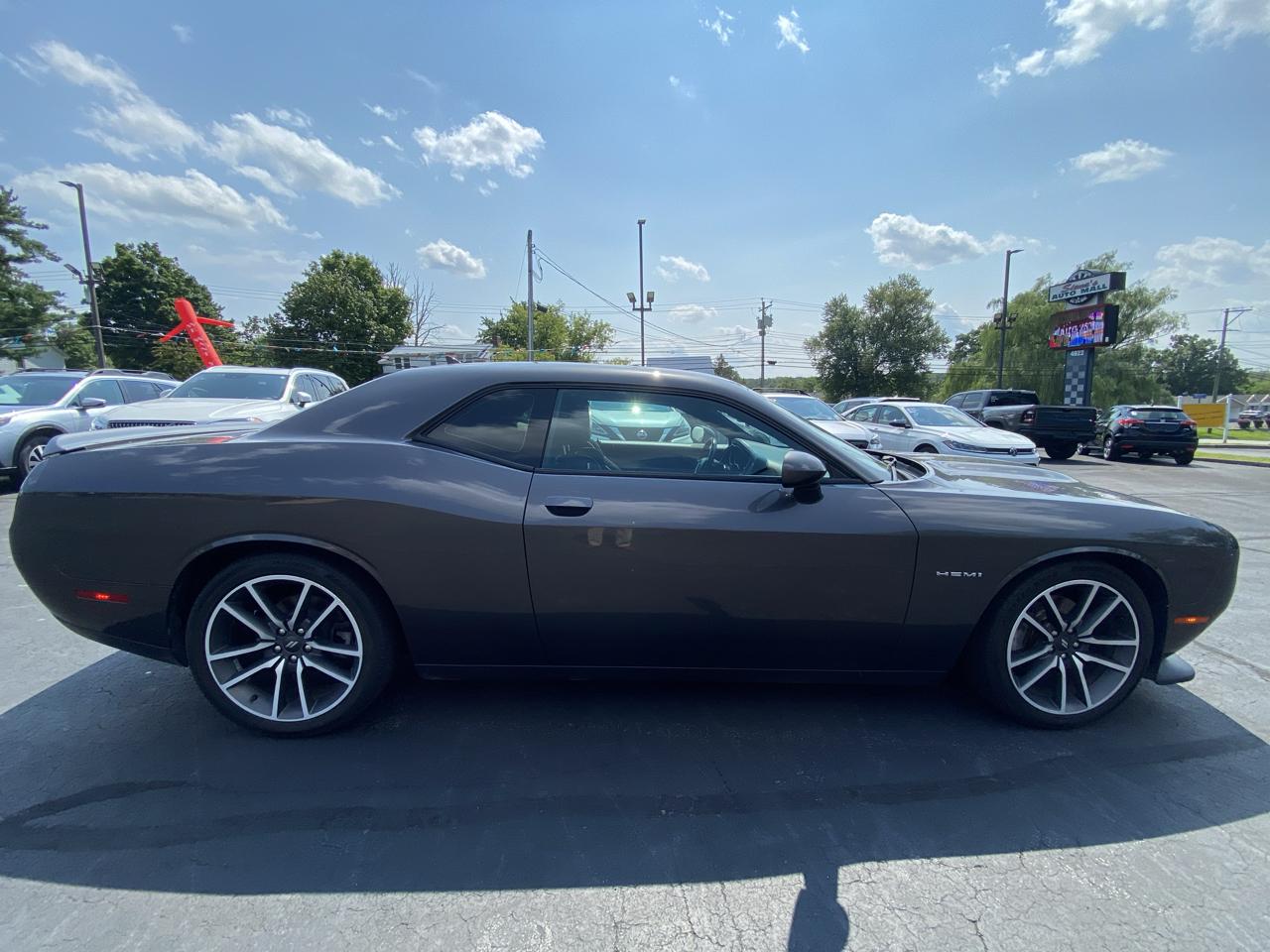 Dodge Challenger R/T RWD 2020