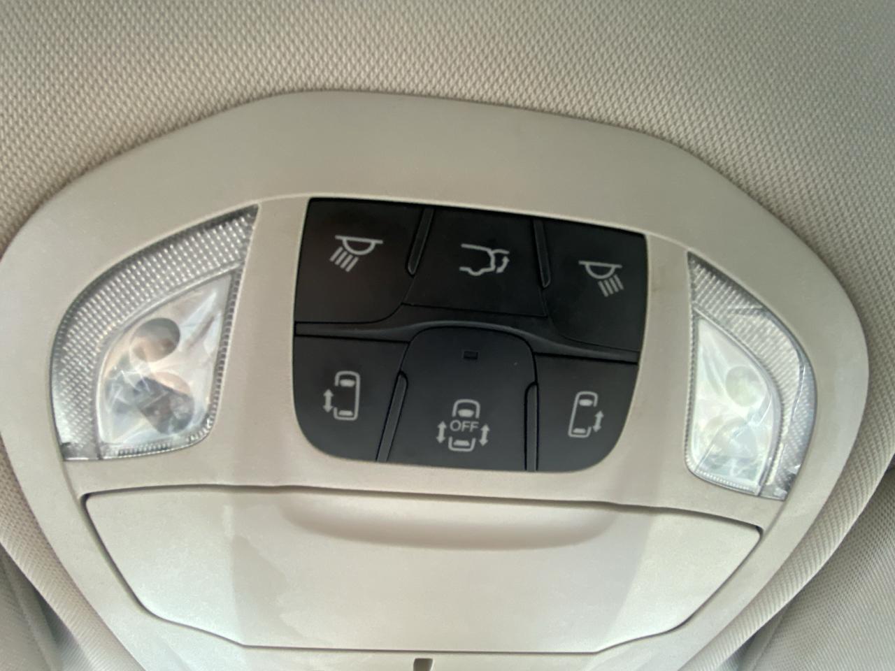 Chrysler Pacifica Touring L FWD 2024