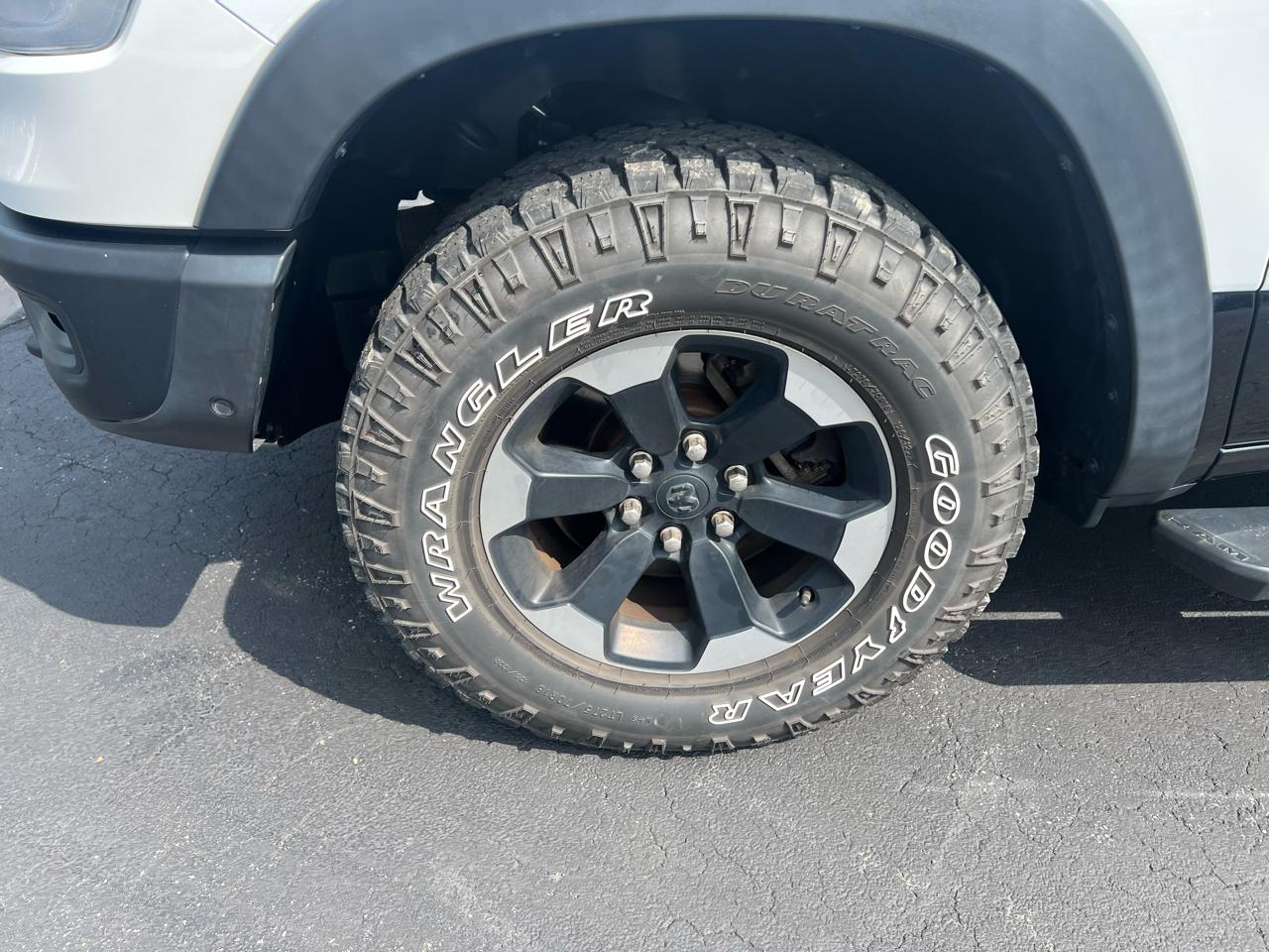 RAM 1500 Rebel 4x4 Crew Cab 5'7" Box 2019