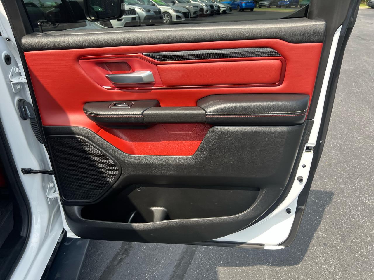 RAM 1500 Rebel 4x4 Crew Cab 5'7" Box 2019