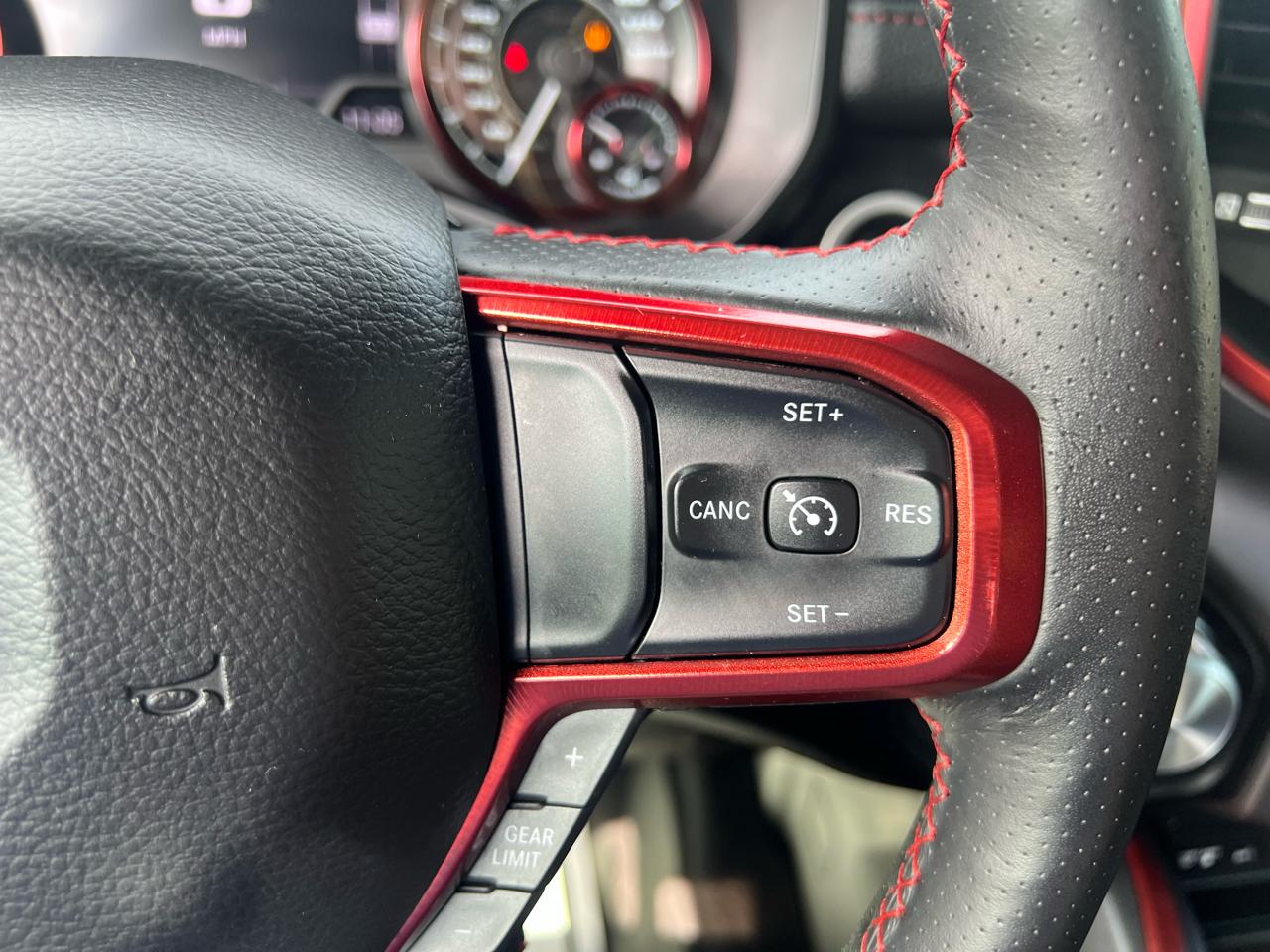 RAM 1500 Rebel 4x4 Crew Cab 5'7" Box 2019