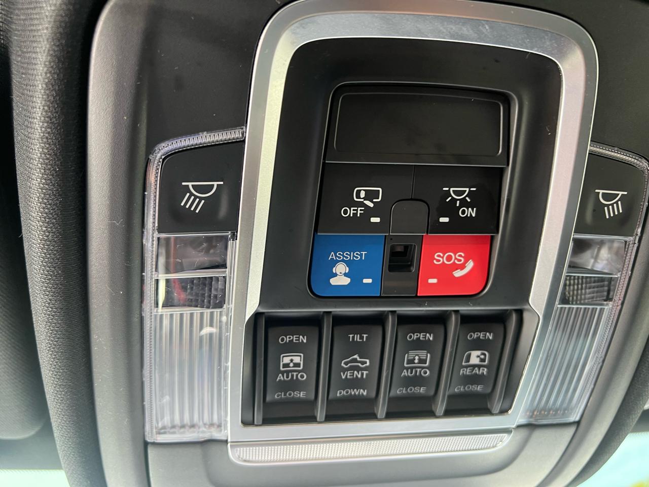 RAM 1500 Rebel 4x4 Crew Cab 5'7" Box 2019