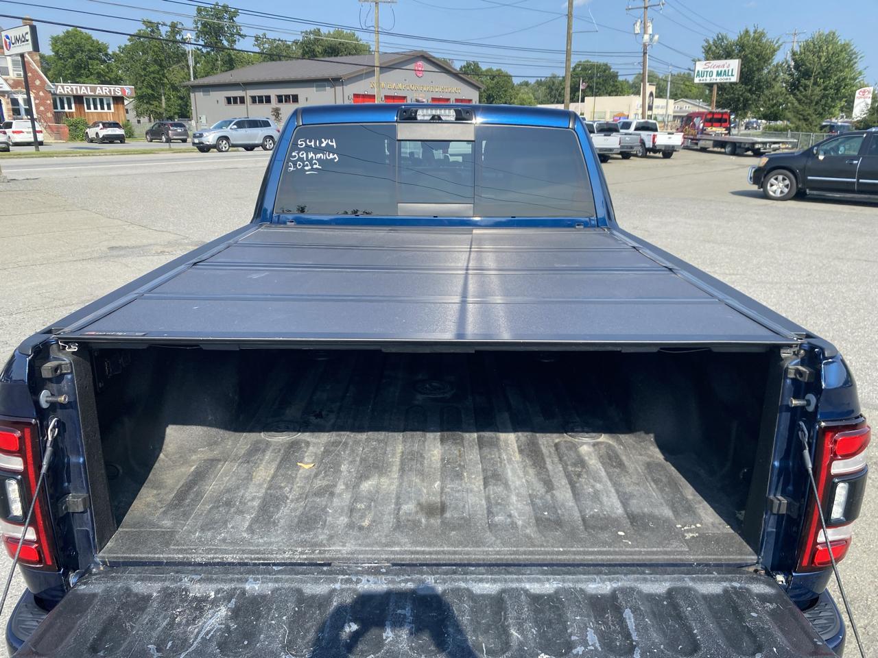RAM 2500 Limited 4x4 Mega Cab 6'4" Box 2022
