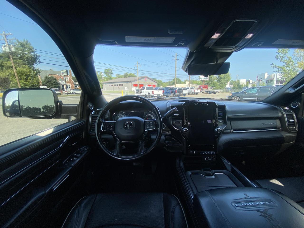 RAM 2500 Limited 4x4 Mega Cab 6'4" Box 2022