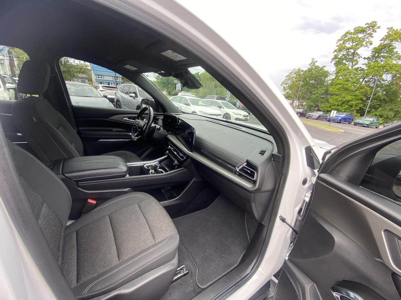 Chevrolet Traverse AWD 4dr LT w/2LT 2025