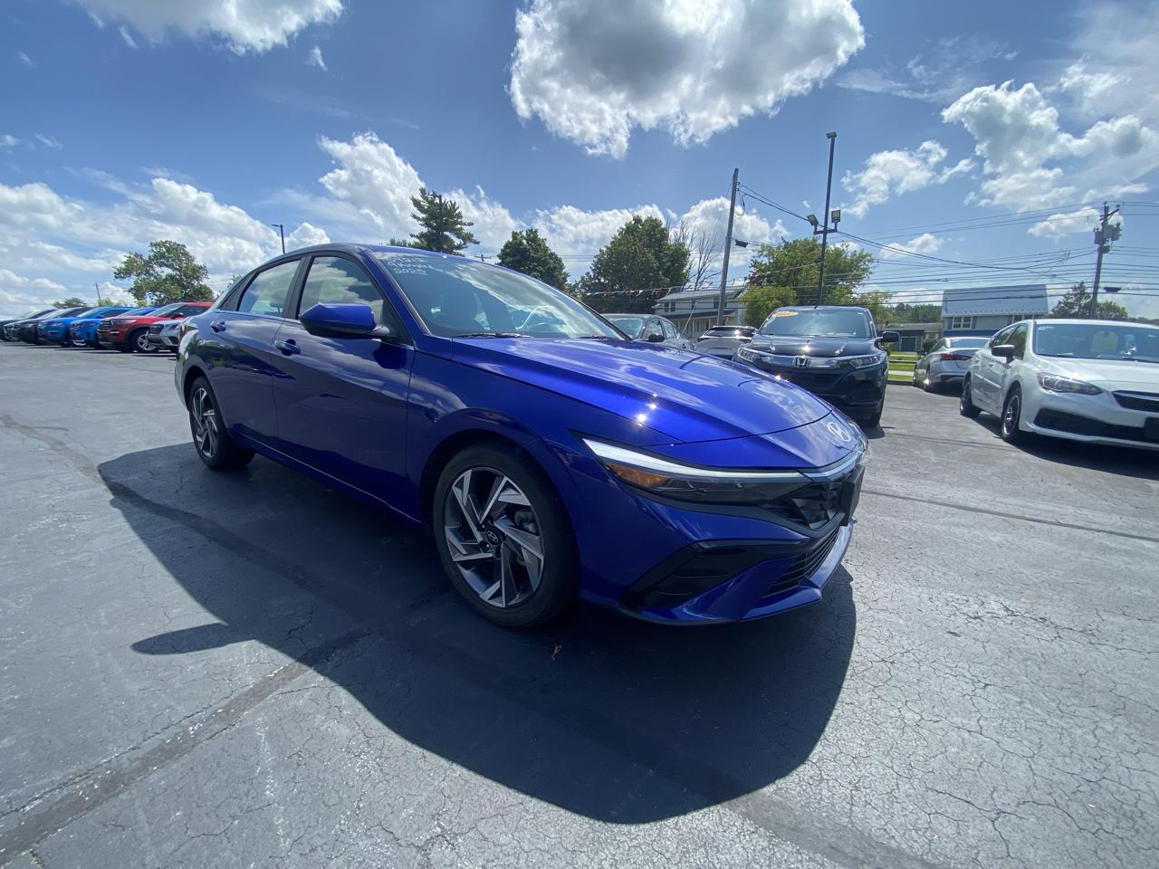 Hyundai Elantra SEL Convenience IVT 2025