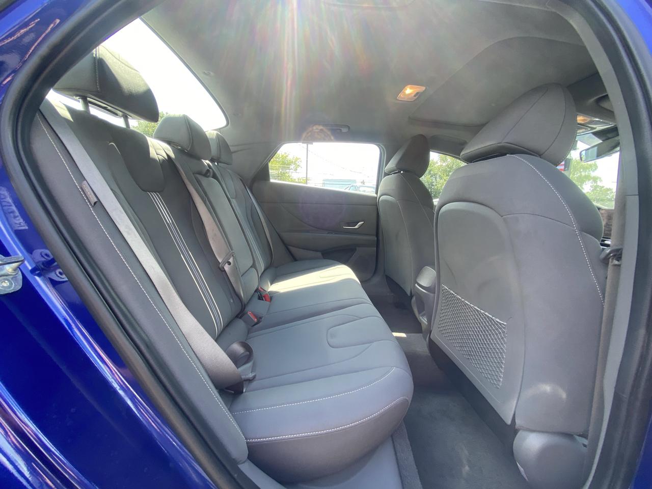 Hyundai Elantra SEL Convenience IVT 2025