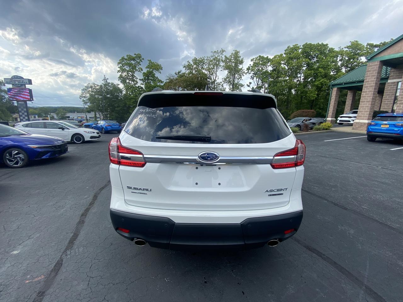 Subaru Ascent Limited 8-Passenger 2022