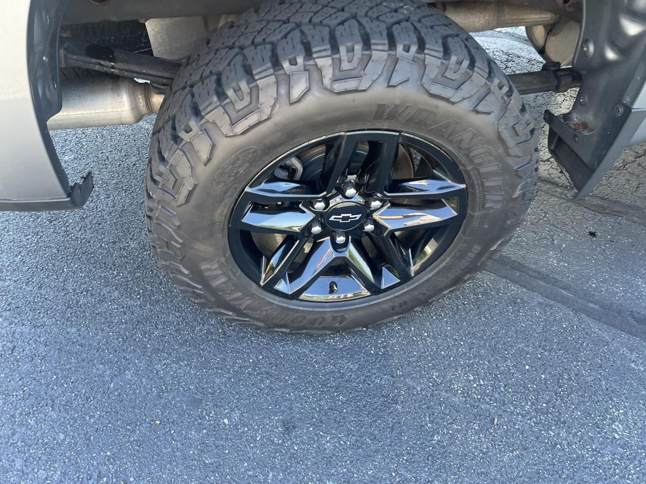 Chevrolet Silverado 1500 4WD Crew Cab 147" LT Trail Boss 2021