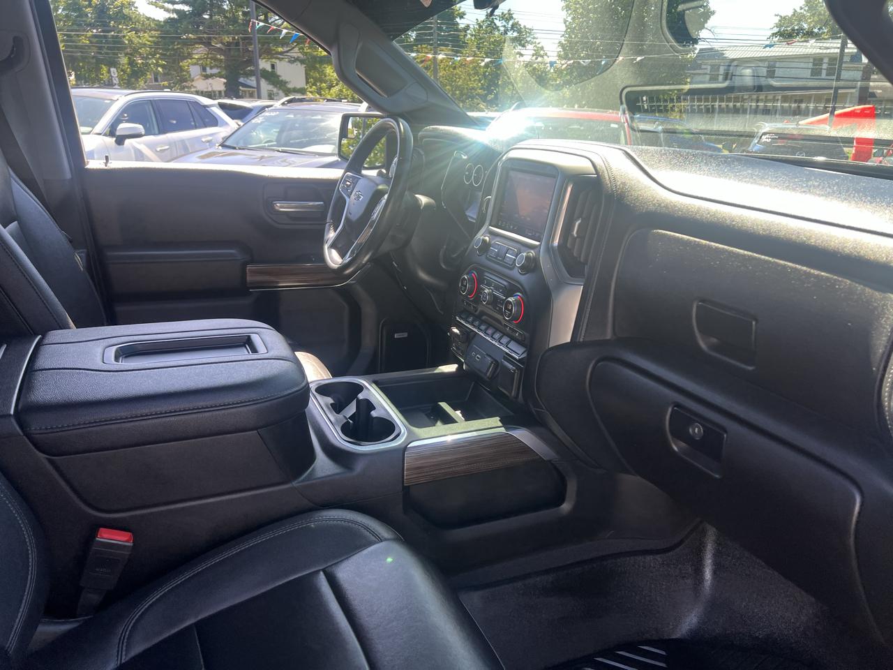 Chevrolet Silverado 1500 4WD Crew Cab 147" LT Trail Boss 2021