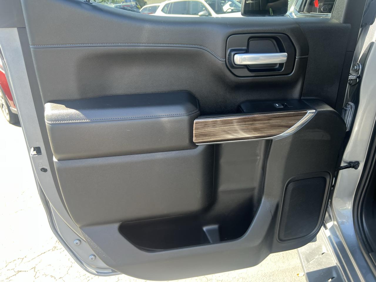 Chevrolet Silverado 1500 4WD Crew Cab 147" LT Trail Boss 2021