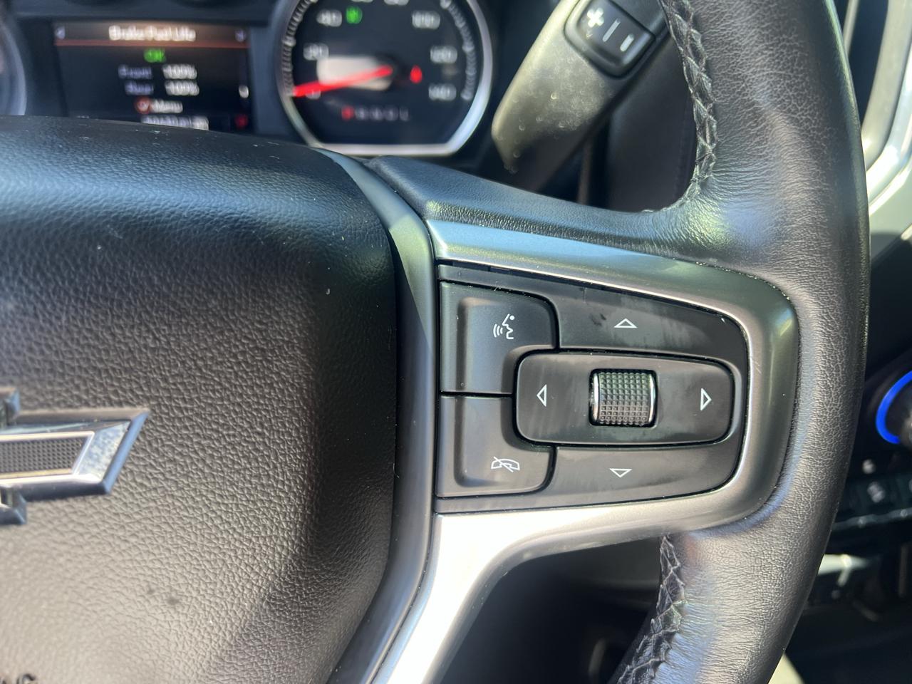 Chevrolet Silverado 1500 4WD Crew Cab 147" LT Trail Boss 2021