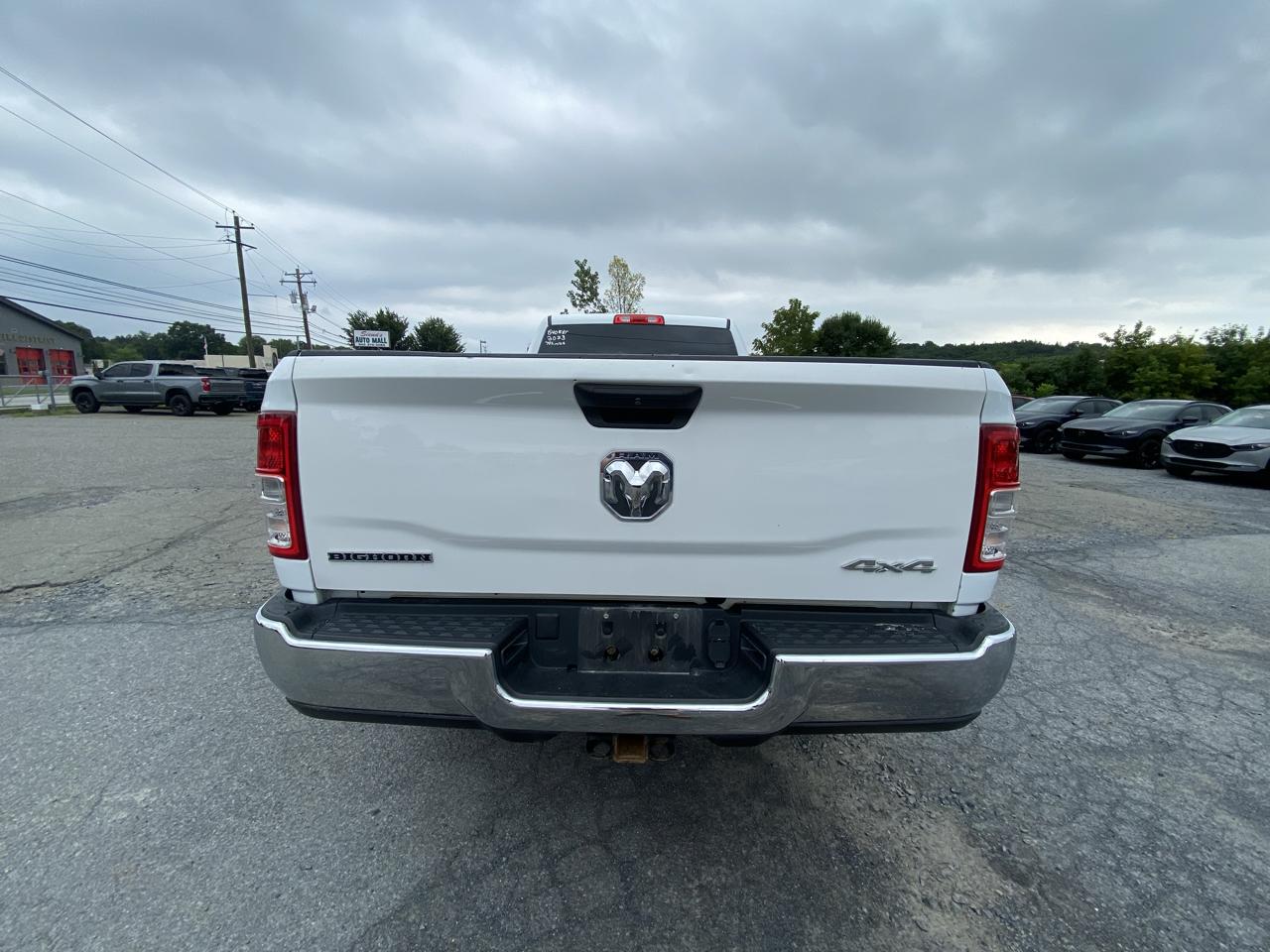 RAM 2500 Big Horn 4x4 Crew Cab 8' Box 2023
