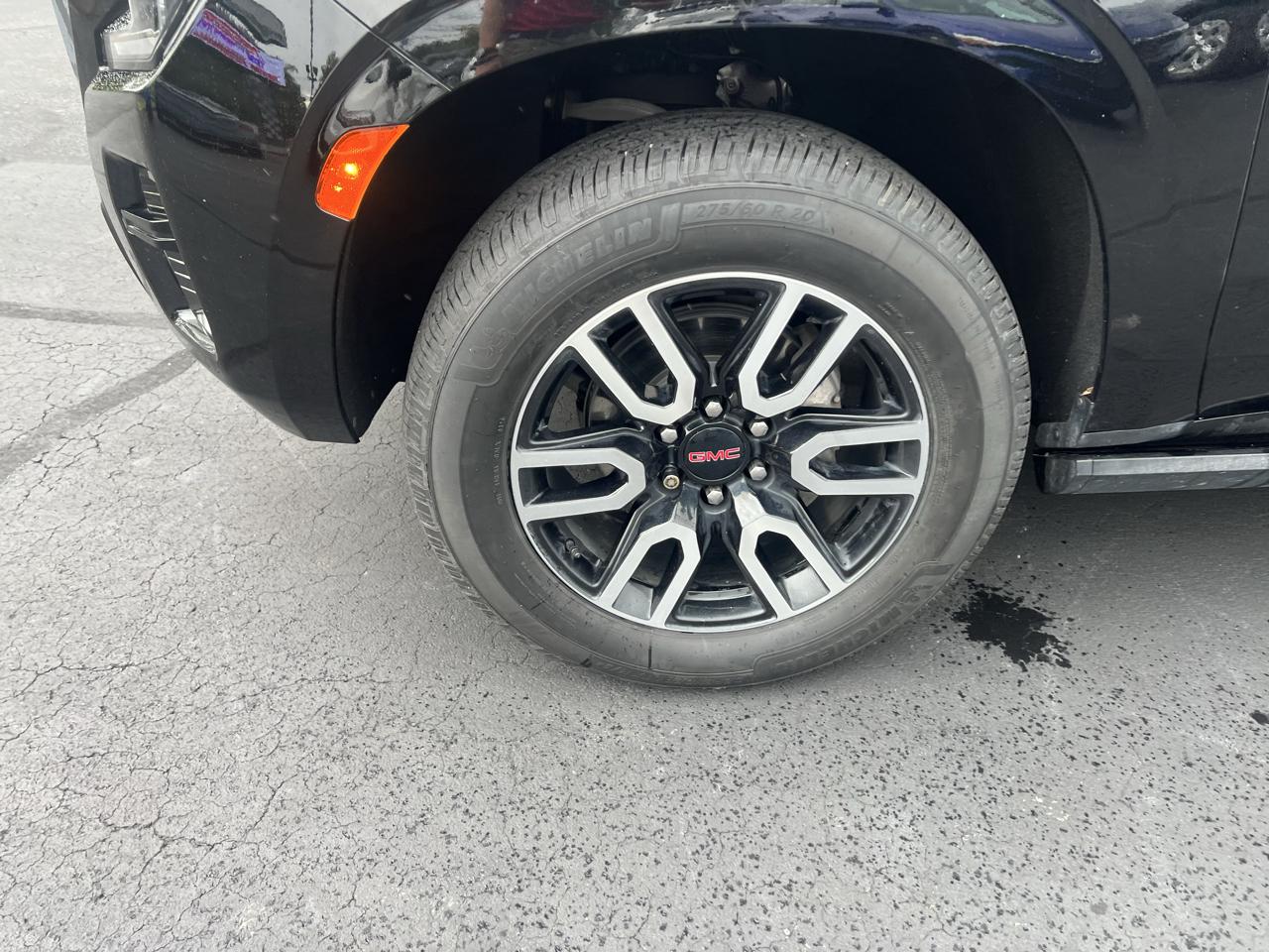 GMC Yukon XL 4WD 4dr AT4 2023