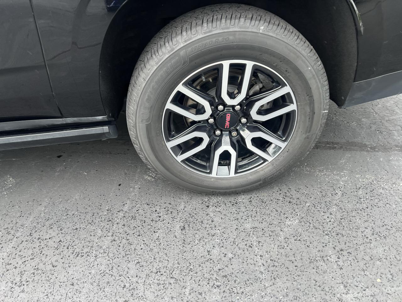 GMC Yukon XL 4WD 4dr AT4 2023