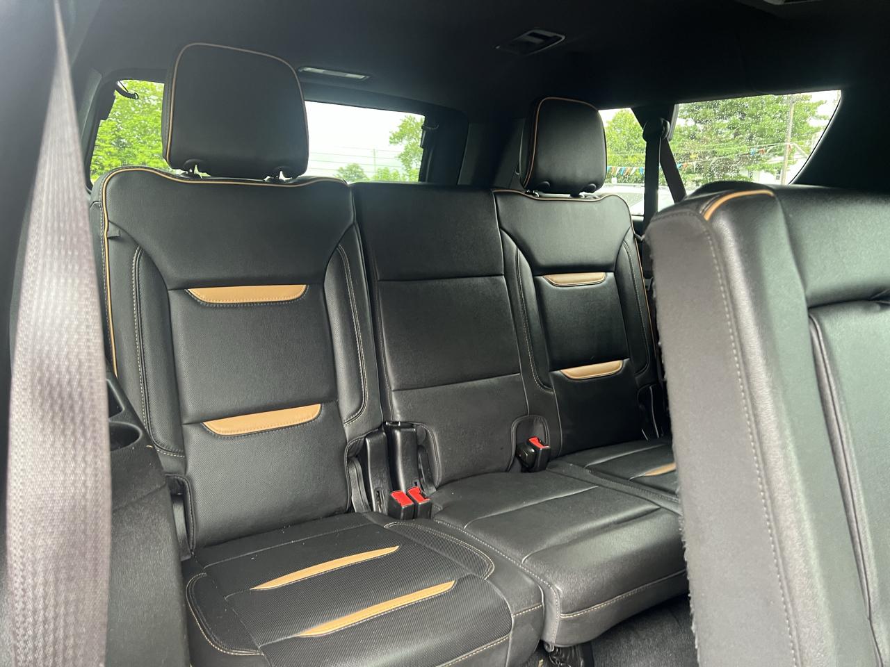 GMC Yukon XL 4WD 4dr AT4 2023