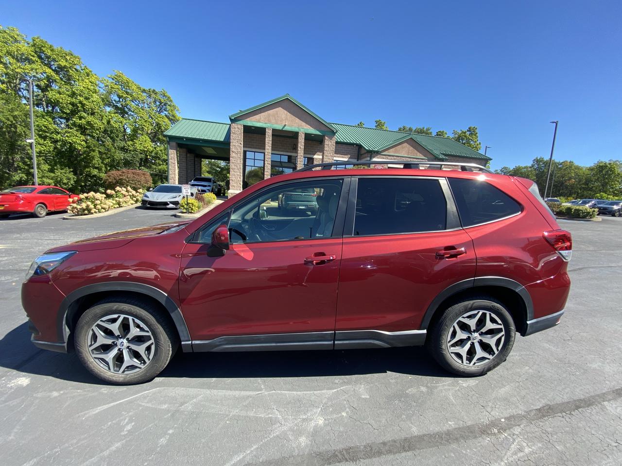Subaru Forester Premium CVT 2022