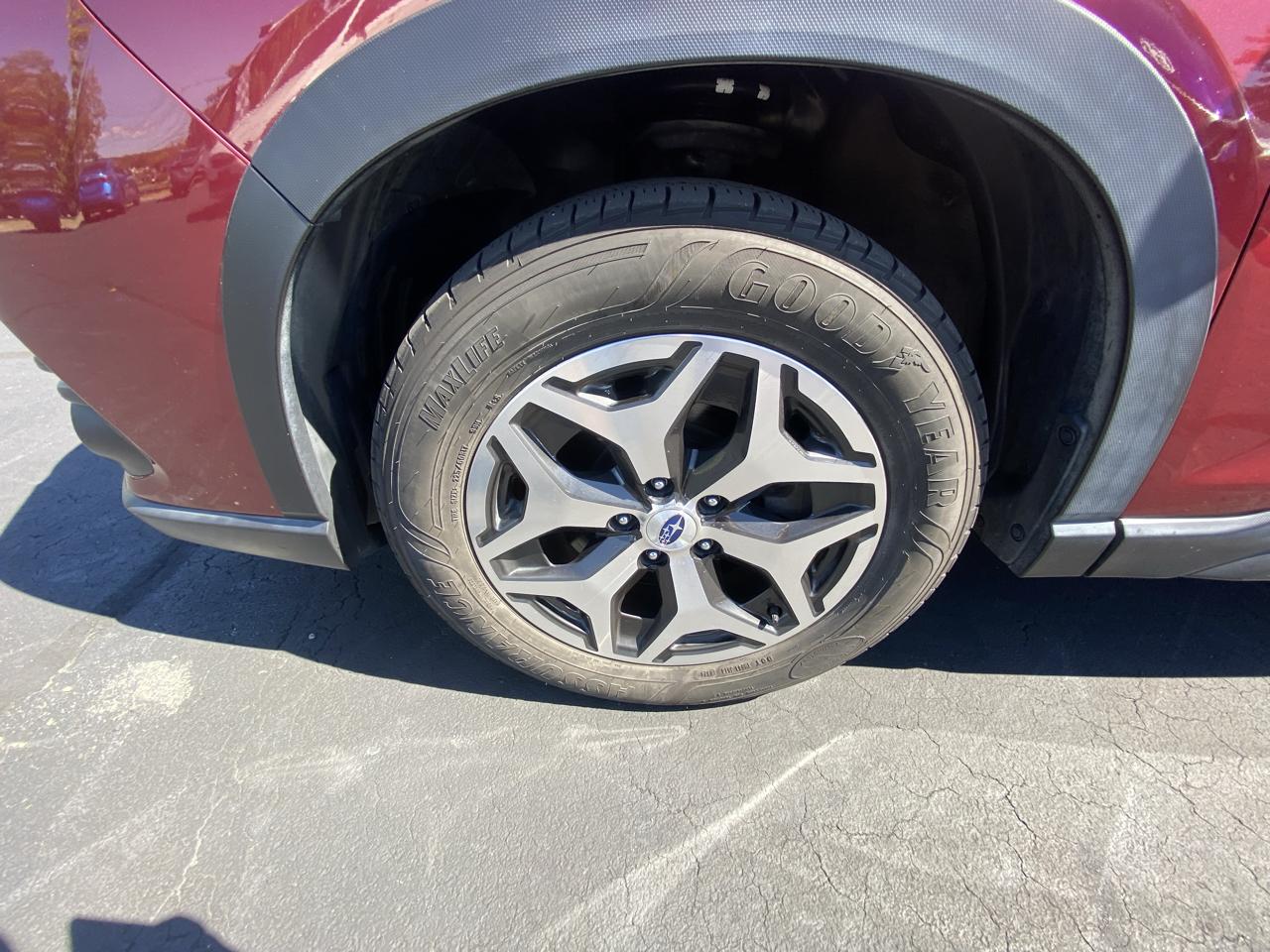 Subaru Forester Premium CVT 2022