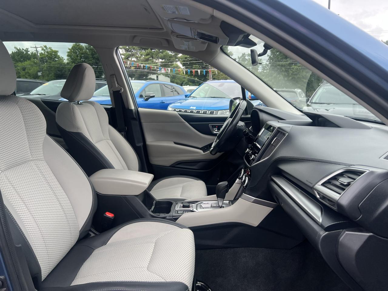 Subaru Forester Premium CVT 2023