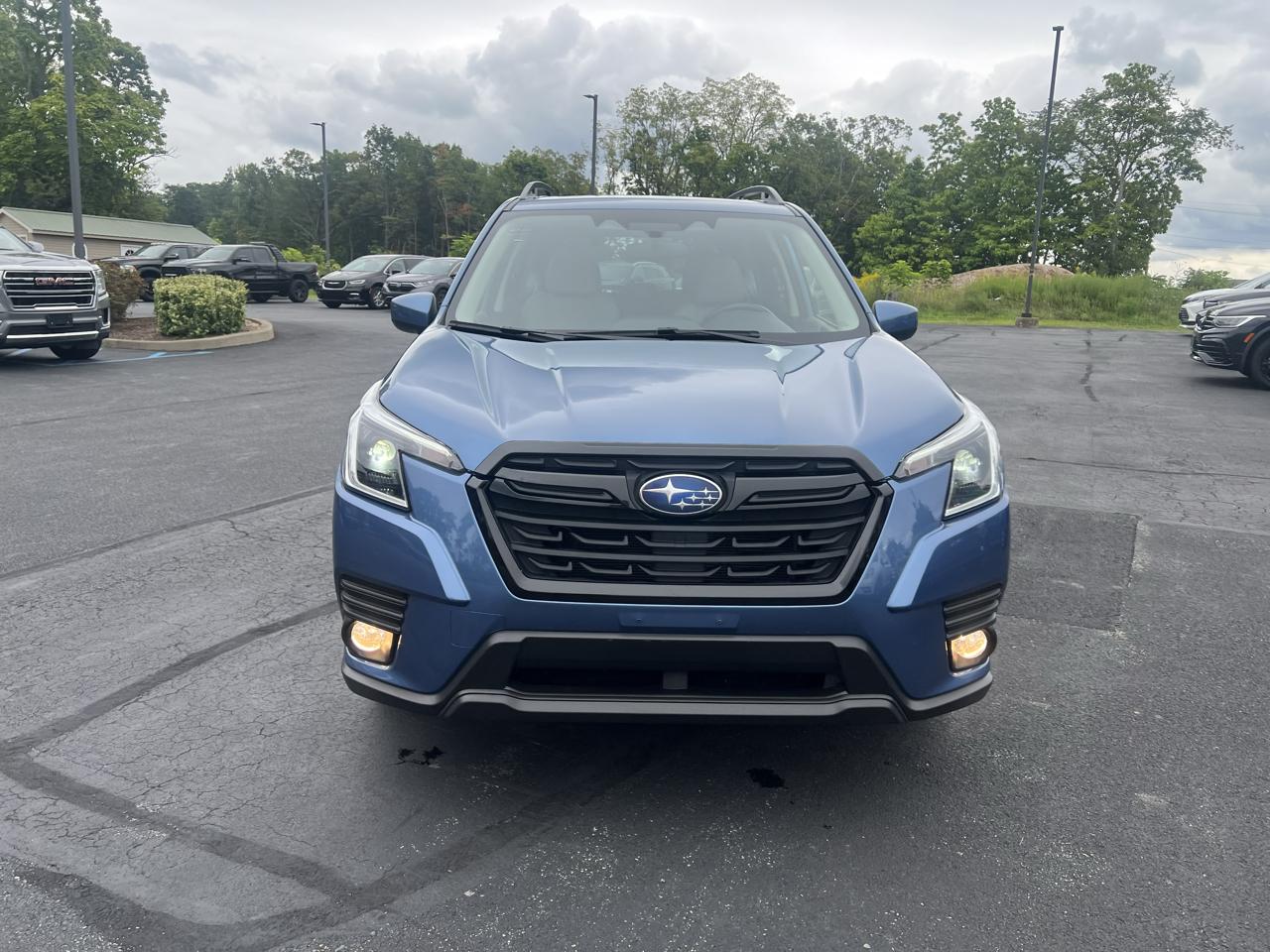 Subaru Forester Premium CVT 2023