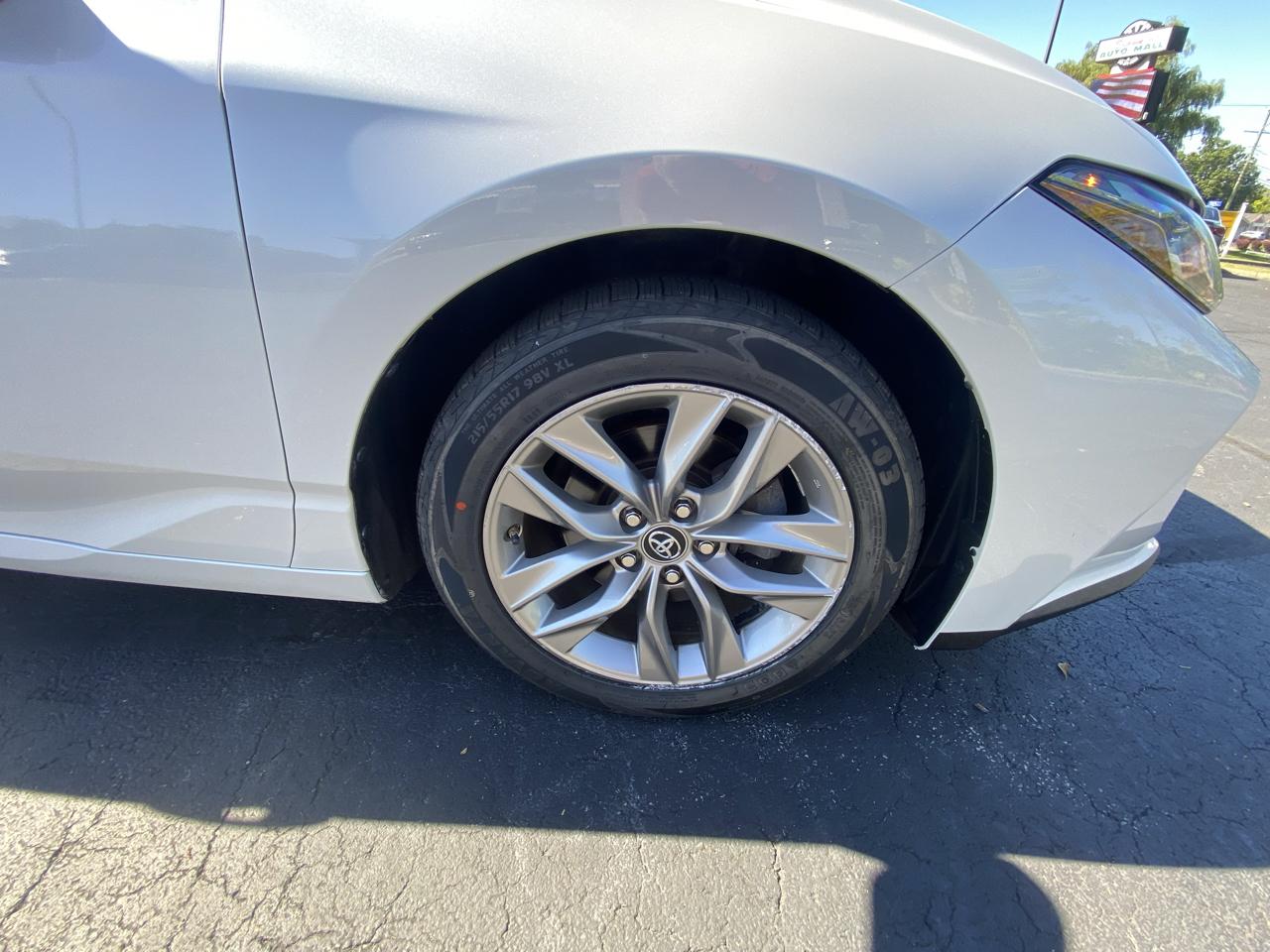 Toyota Avalon XLE (Natl) 2019