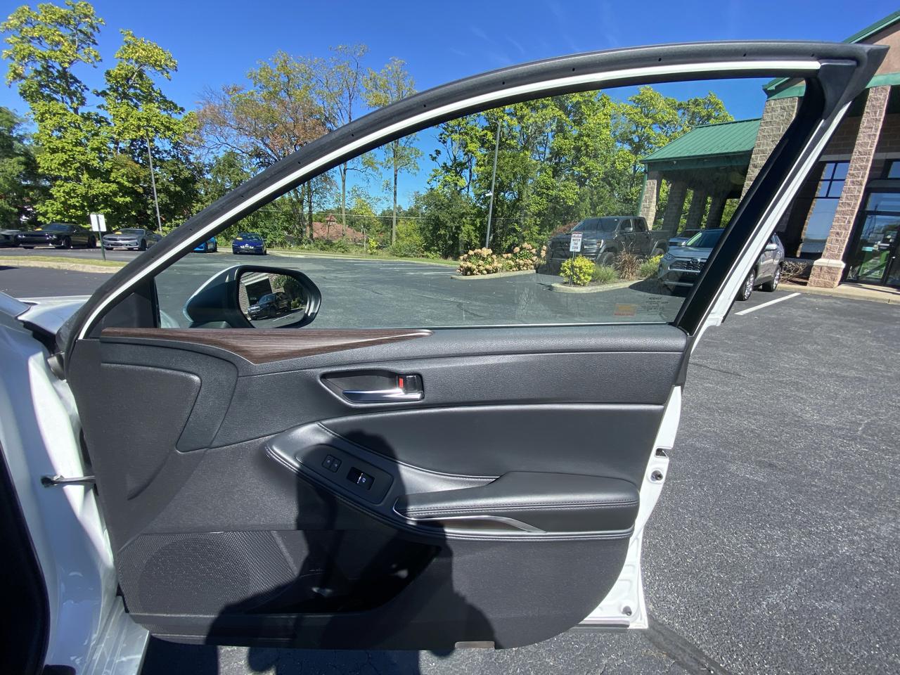 Toyota Avalon XLE (Natl) 2019