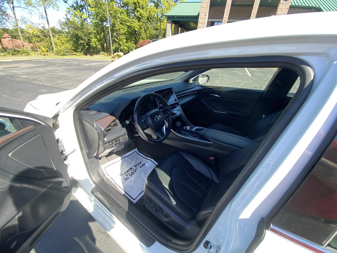 Toyota Avalon XLE (Natl) 2019