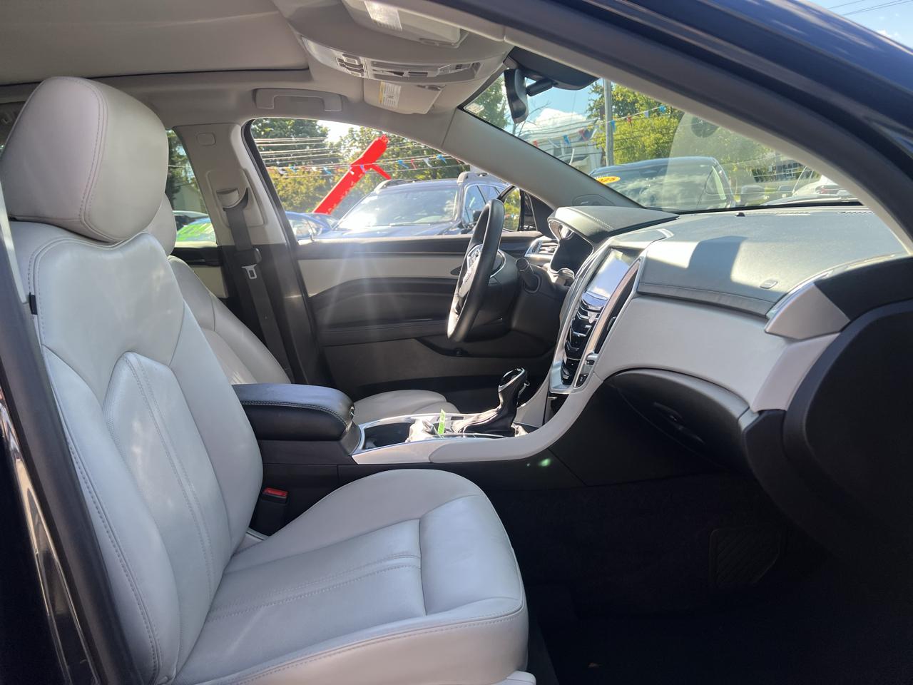 Cadillac SRX AWD 4dr Luxury Collection 2016
