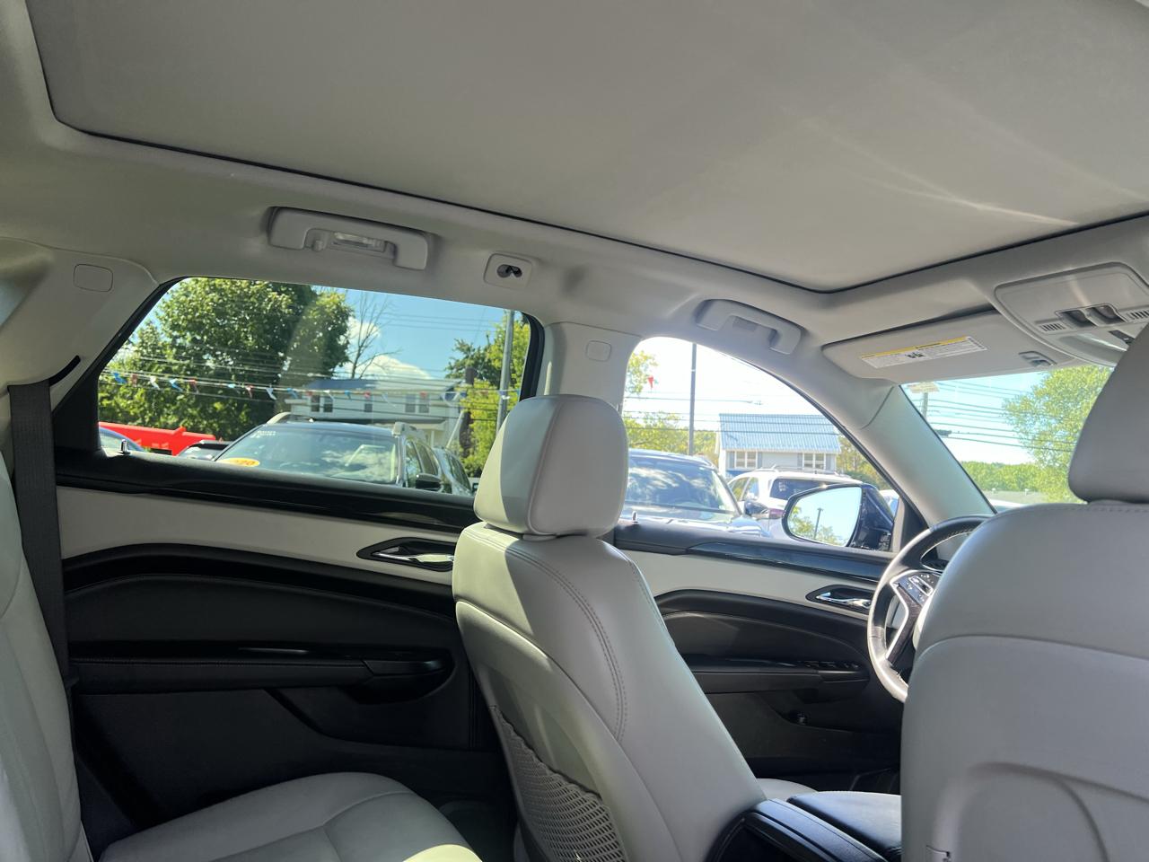 Cadillac SRX AWD 4dr Luxury Collection 2016