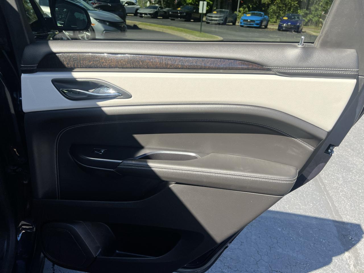 Cadillac SRX AWD 4dr Luxury Collection 2016