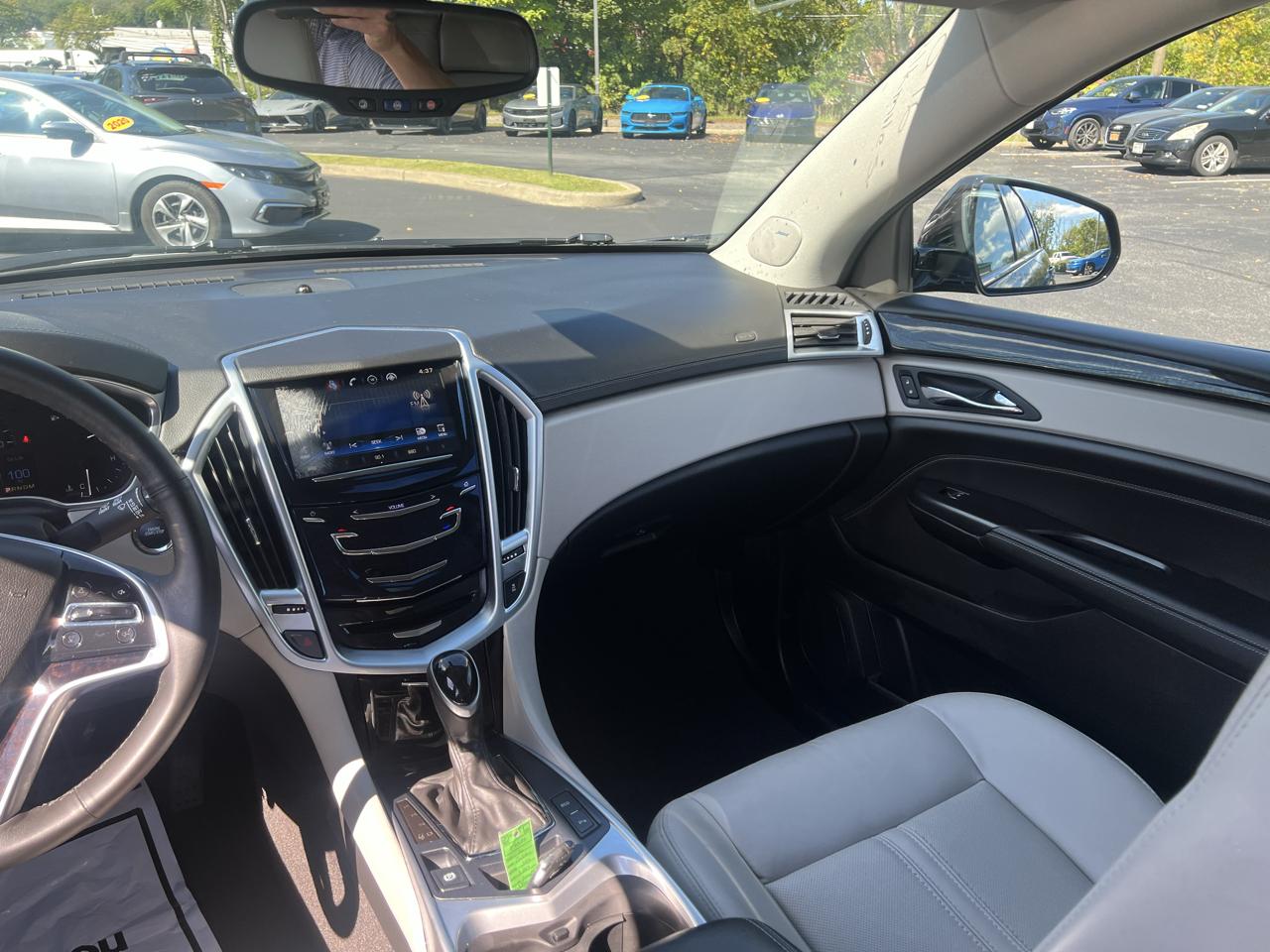 Cadillac SRX AWD 4dr Luxury Collection 2016