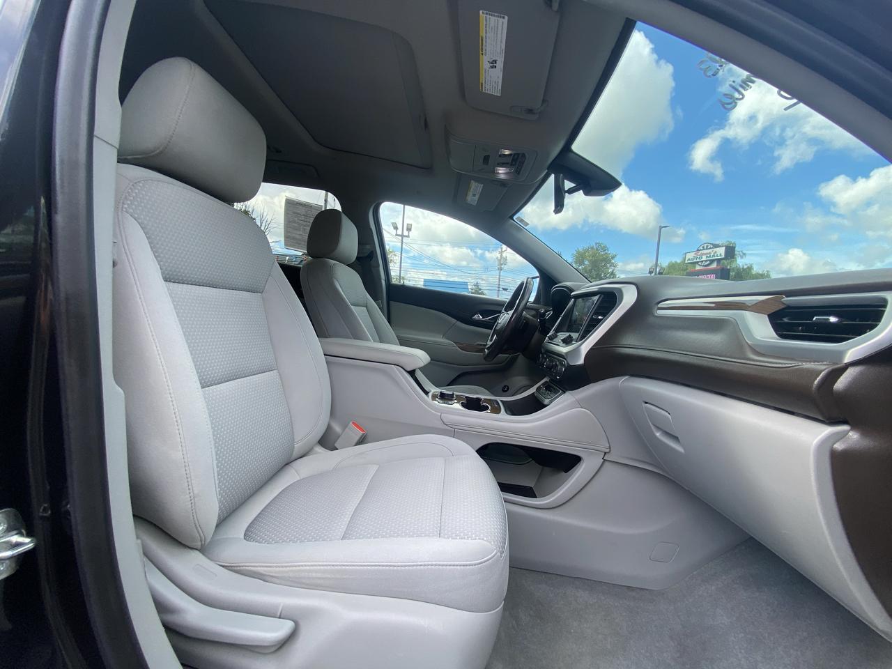 GMC Acadia AWD 4dr SLE 2020