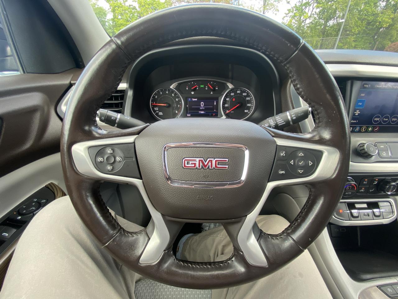 GMC Acadia AWD 4dr SLE 2020