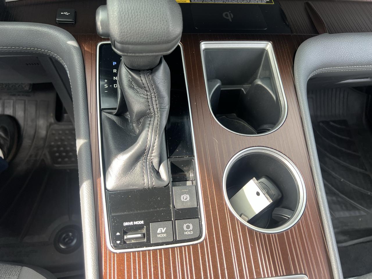 Toyota Sienna LE AWD 8-Passenger (Natl) 2021