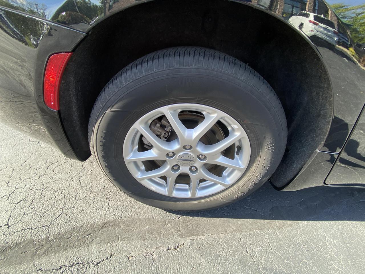 Chrysler Pacifica Touring L FWD 2023