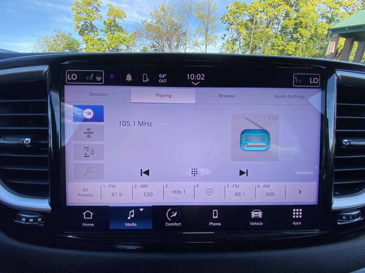 Chrysler Pacifica Touring L FWD 2023