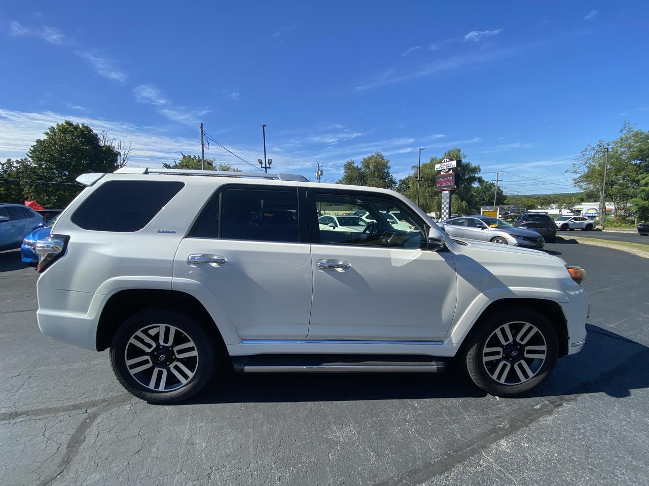 Toyota 4Runner 4WD 4dr V6 Limited (Natl) 2014