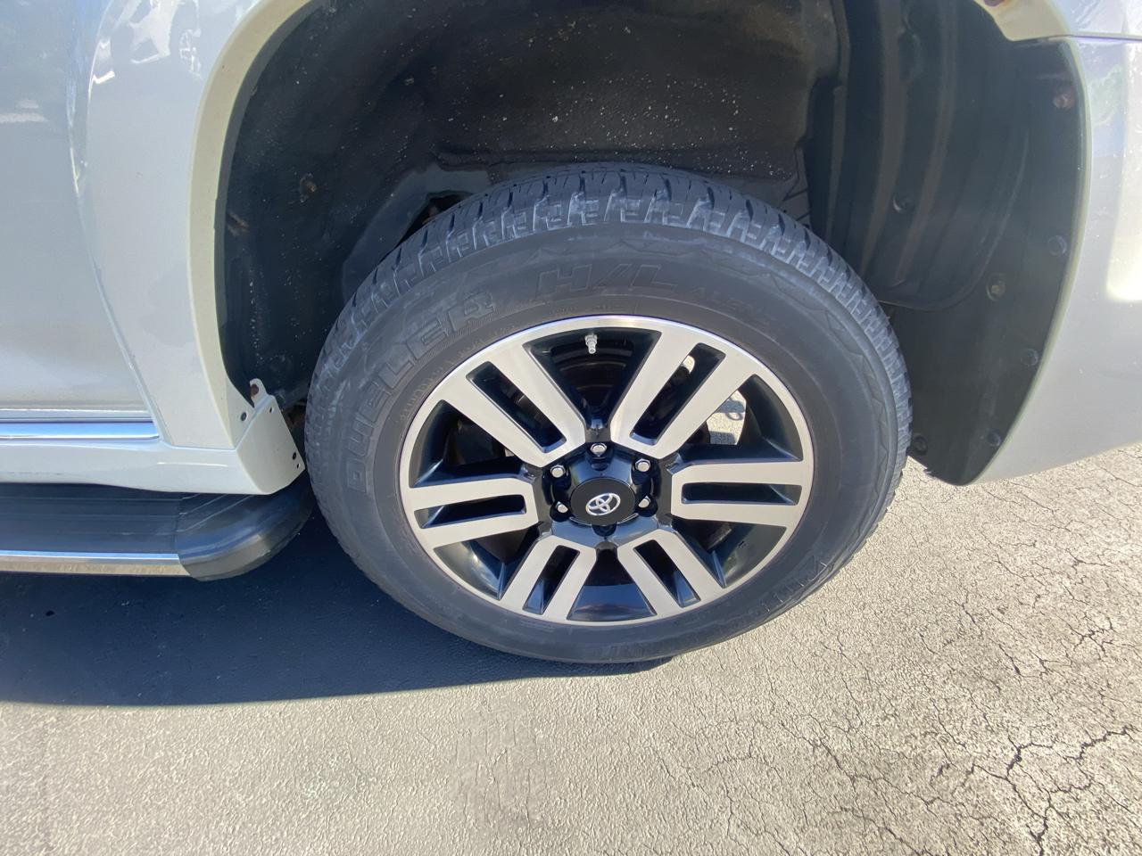 Toyota 4Runner 4WD 4dr V6 Limited (Natl) 2014