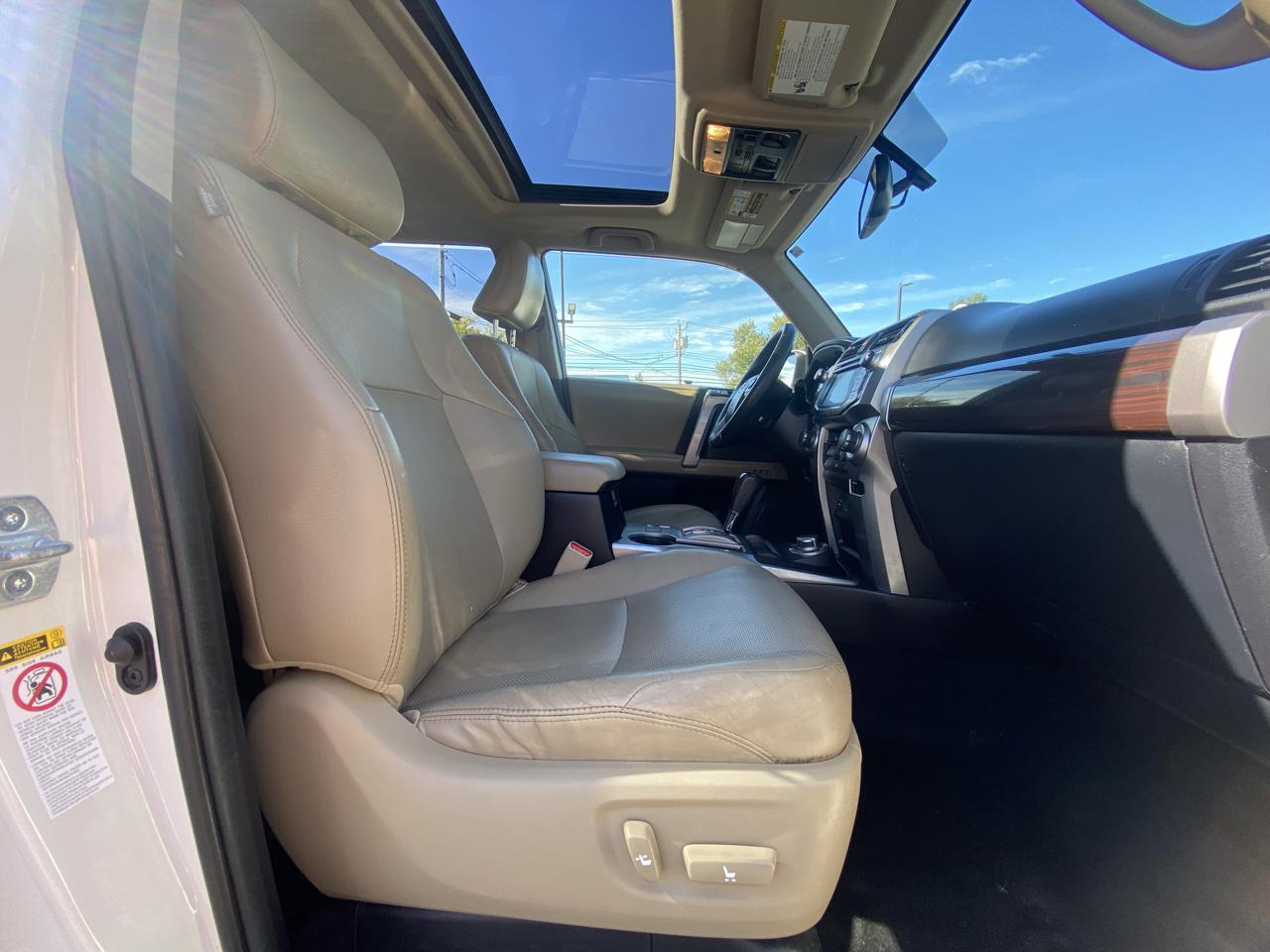 Toyota 4Runner 4WD 4dr V6 Limited (Natl) 2014