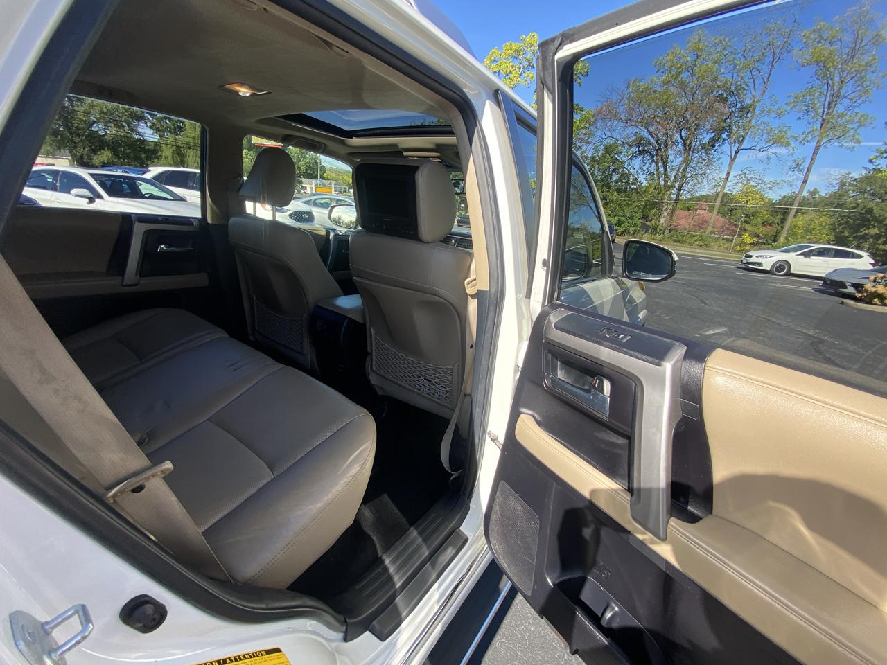 Toyota 4Runner 4WD 4dr V6 Limited (Natl) 2014