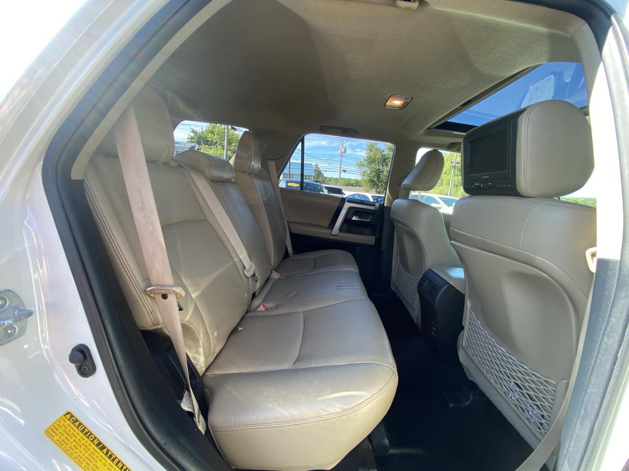 Toyota 4Runner 4WD 4dr V6 Limited (Natl) 2014