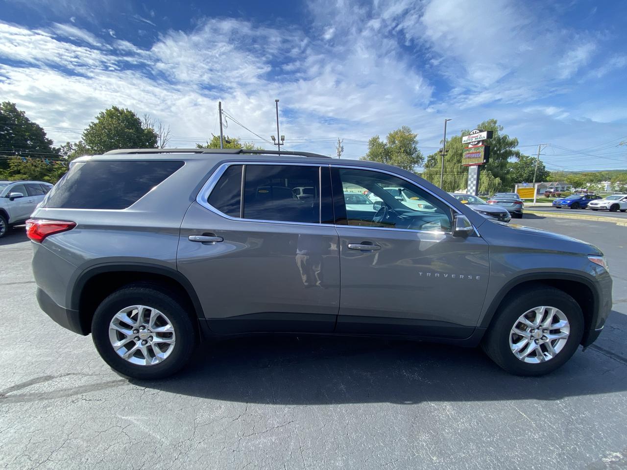 Chevrolet Traverse AWD 4dr LT Leather 2020