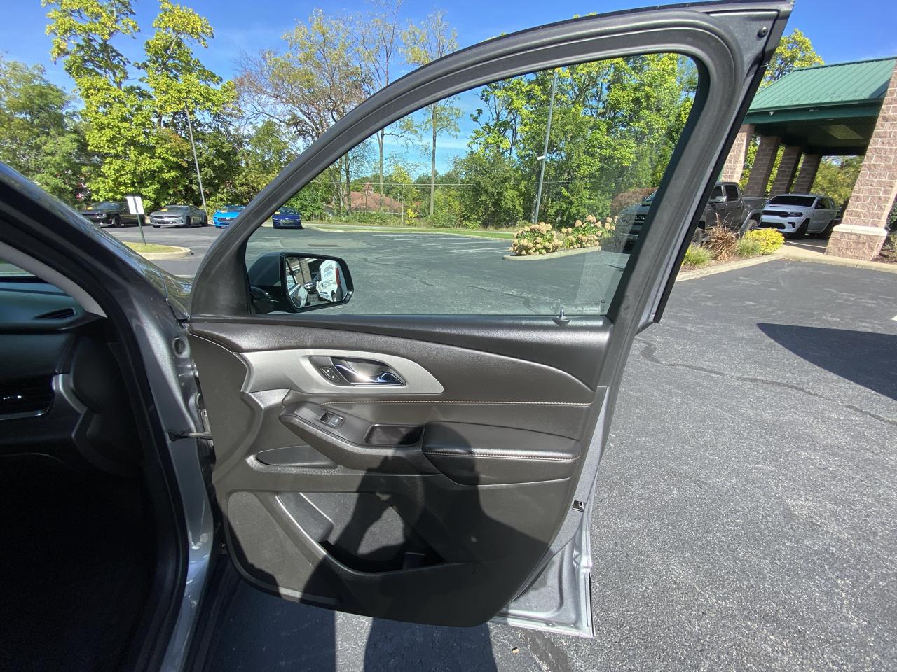 Chevrolet Traverse AWD 4dr LT Leather 2020