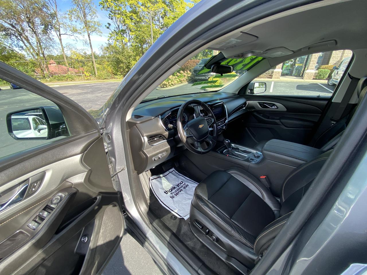 Chevrolet Traverse AWD 4dr LT Leather 2020