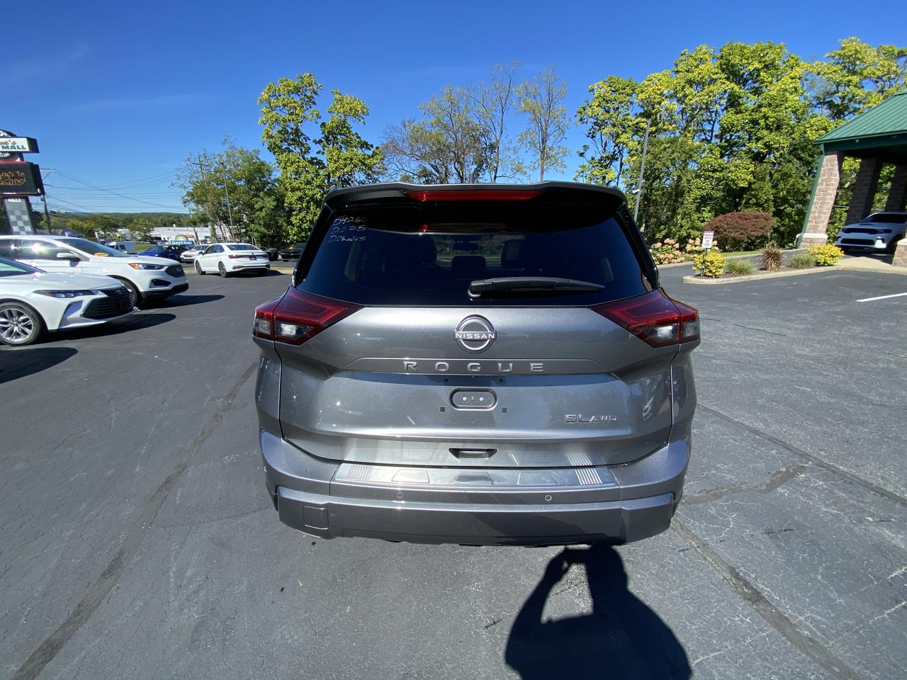 Nissan Rogue AWD SL 2025