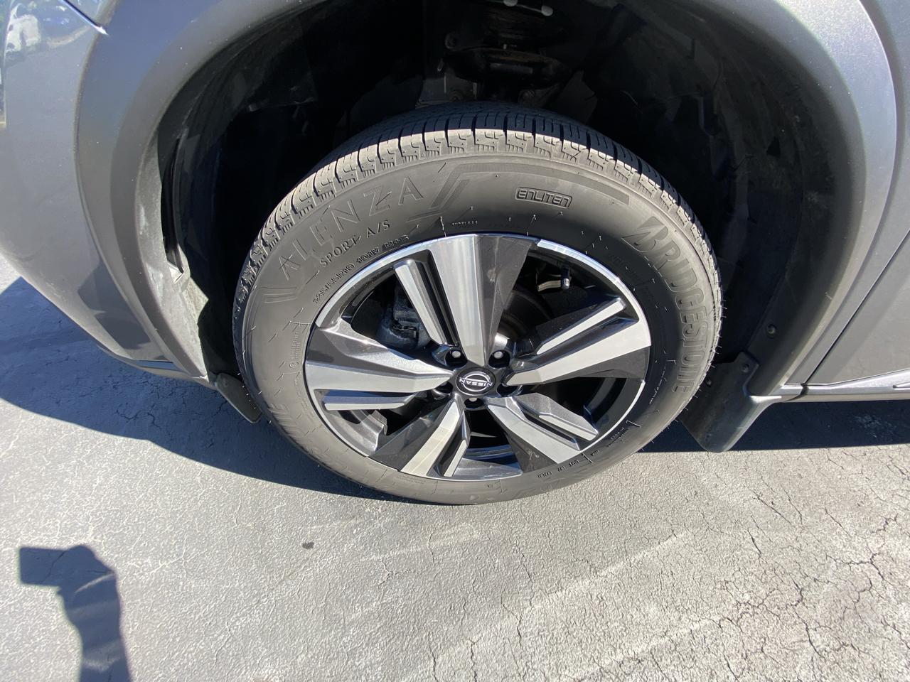 Nissan Rogue AWD SL 2025